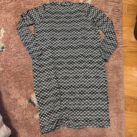 LOGO Lori Goldstein XS Black White Cardigan w/ Pockets Long Sleeve Side Slits - Picture 8 of 8